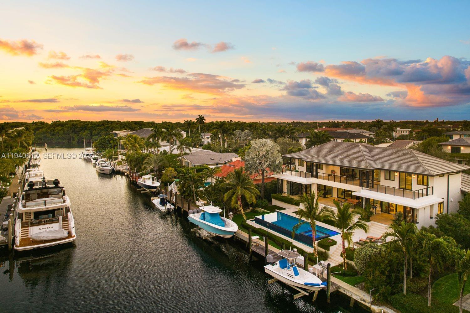 SUNRISE HARBOUR REV PL - Residential