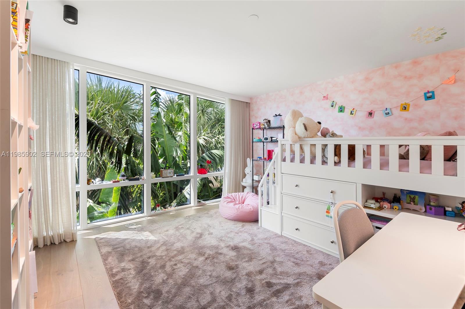 The Crimson Condo - Residential