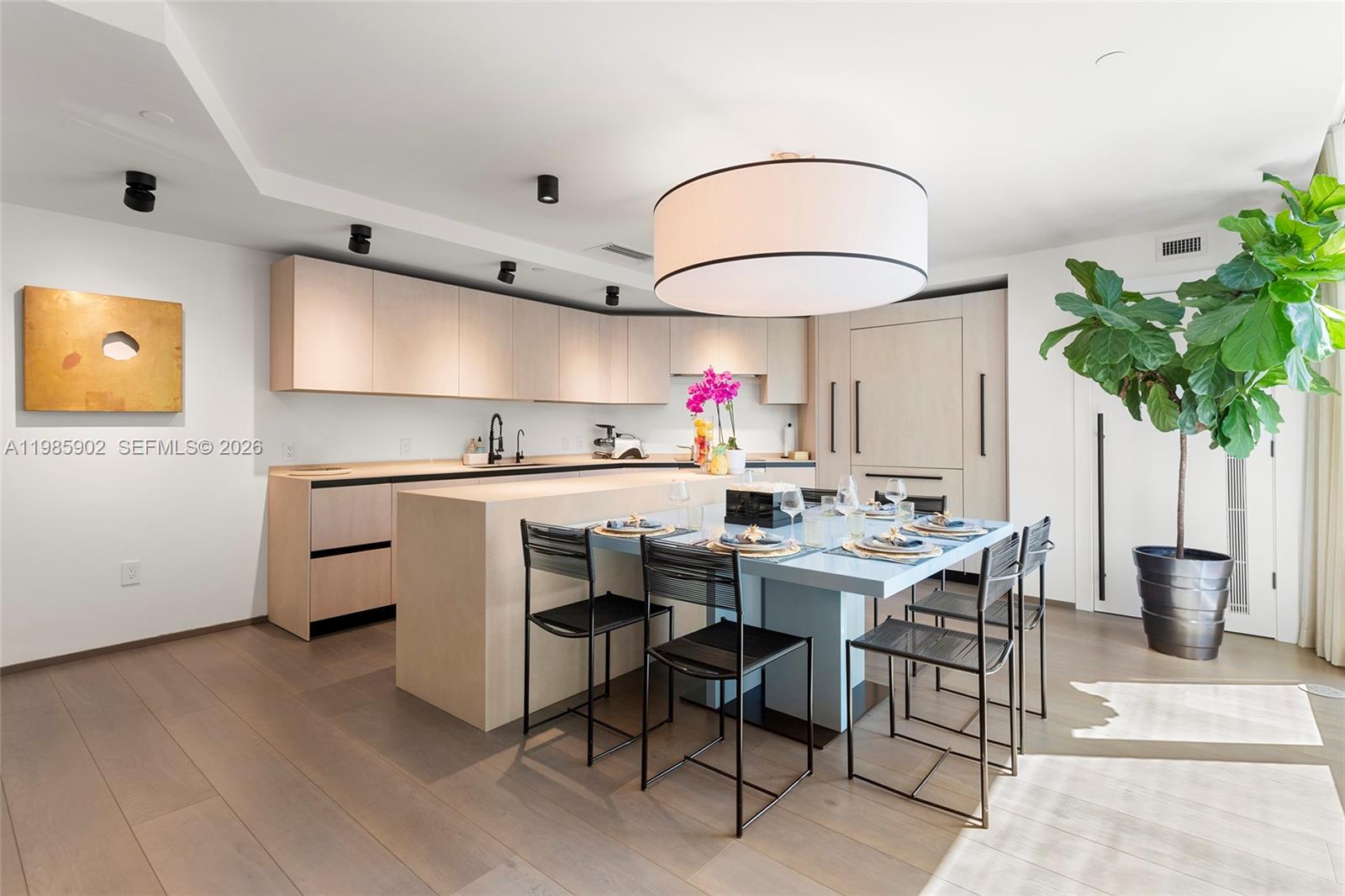 The Crimson Condo - Residential