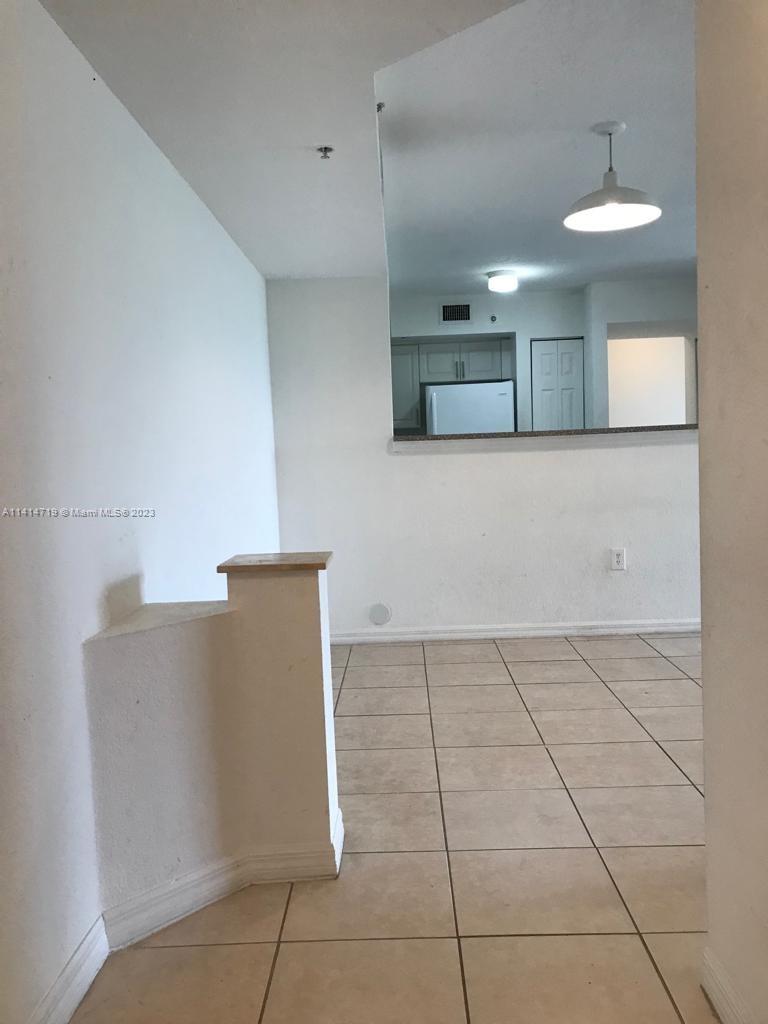 THE OAKS IN NORTH MIAMI C - Residential Lease