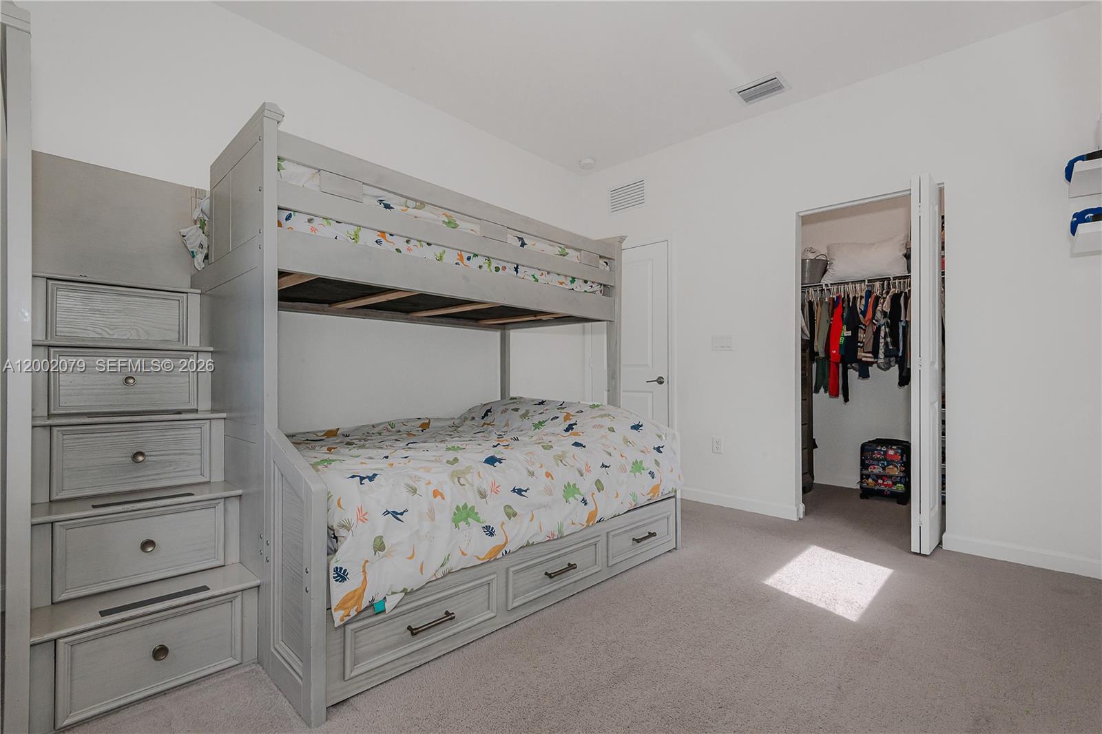 CAMBRIDGE ESTATES FIRST A - Residential Lease