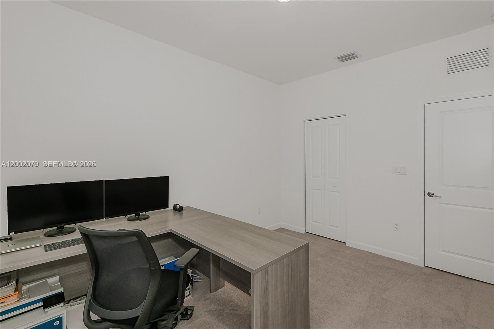 CAMBRIDGE ESTATES FIRST A - Residential Lease