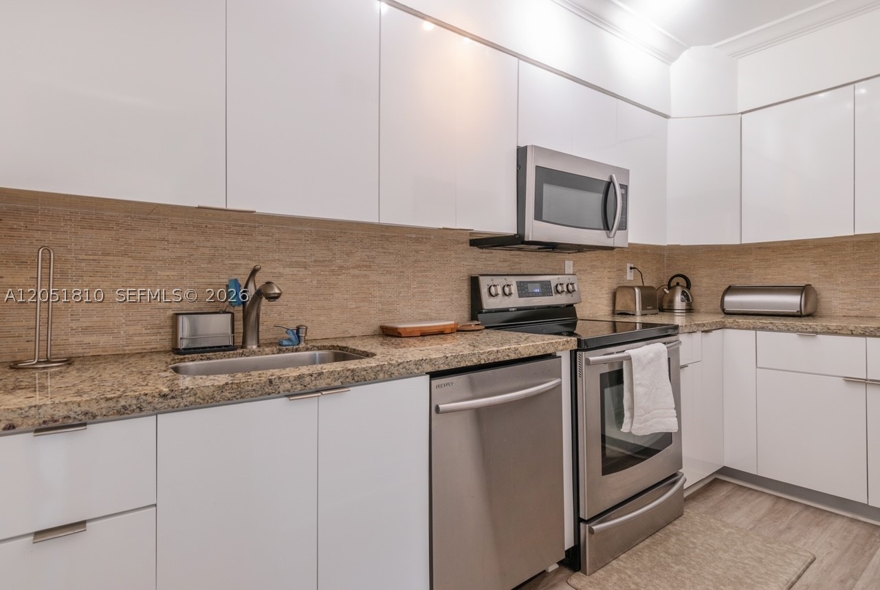 286 Bal Bay Dr 4