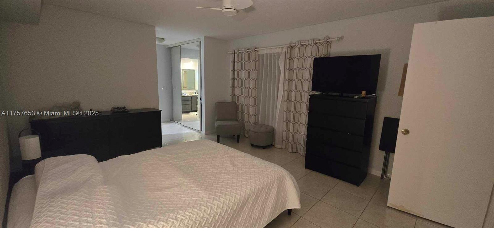 PINE ISLAND RIDGE SEC 8 - Residential