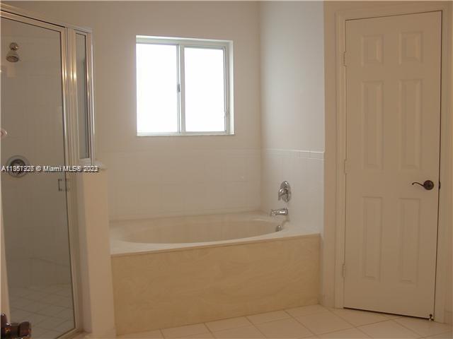 TOWNGATE NORTH - Residential