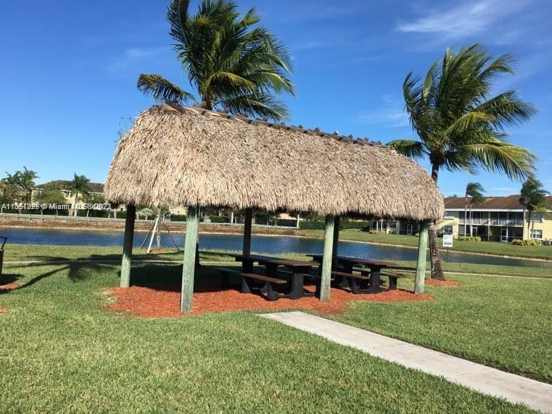 TOWNGATE NORTH - Residential