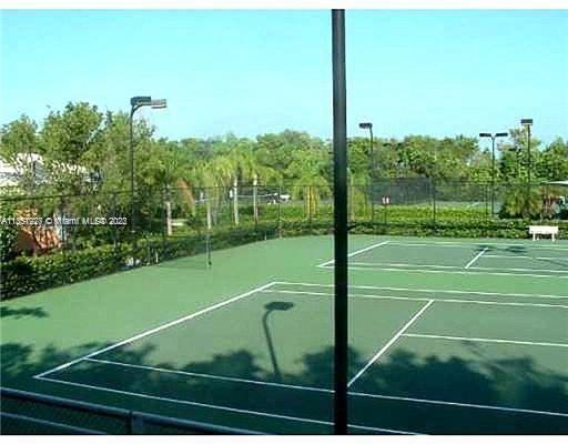 TOWNGATE NORTH - Residential