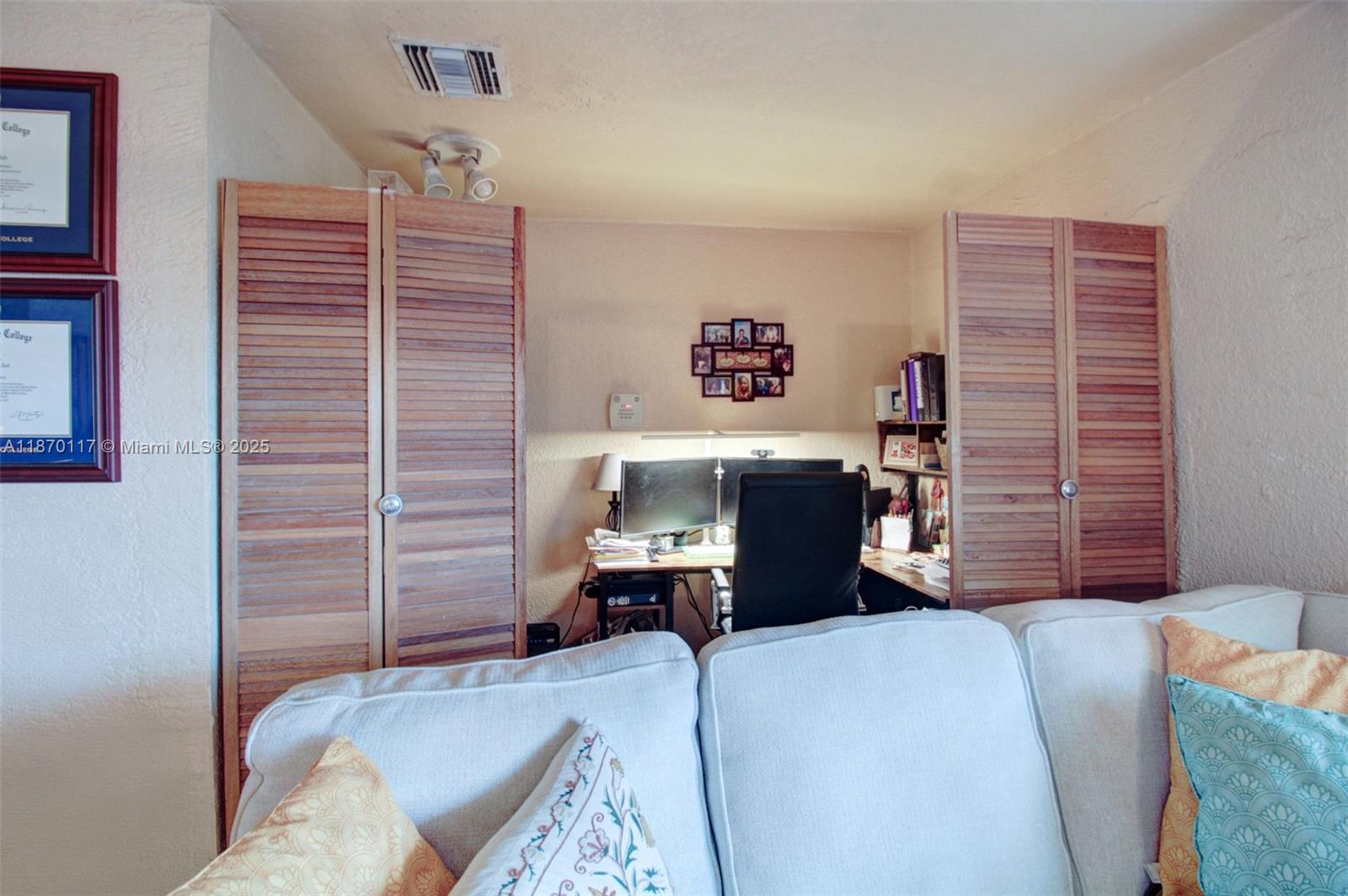 ROSEHAVEN - Residential