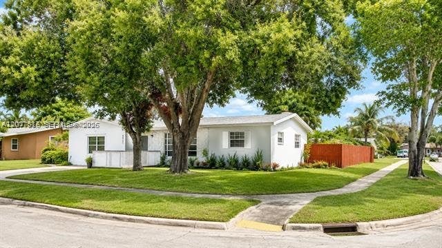 Photo of 6921 NW 5th Ct #6921, Margate, FL 33063 (MLS # A12077513)