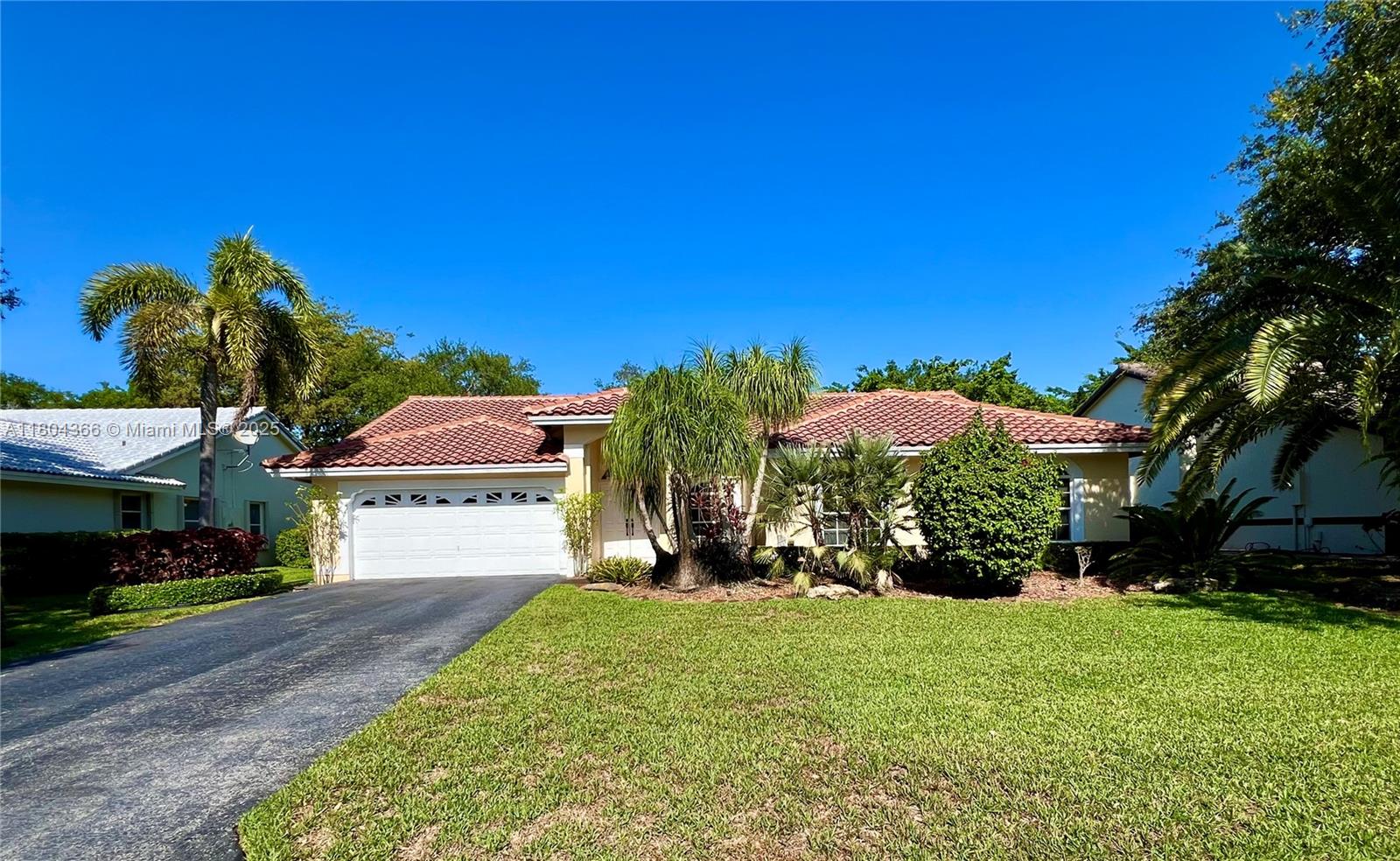 5407 Nw 107th Ave, Coral Springs, Broward County, Florida - 4 Bedrooms  
2 Bathrooms - 