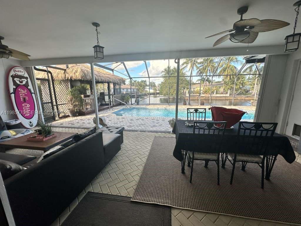 SUNSET ISLES SEC 2 - Residential