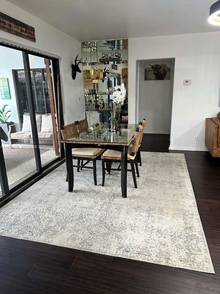 SUNSET ISLES SEC 2 - Residential