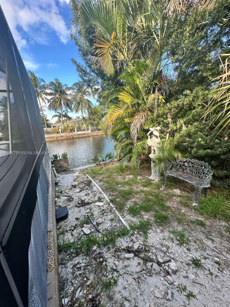 SUNSET ISLES SEC 2 - Residential