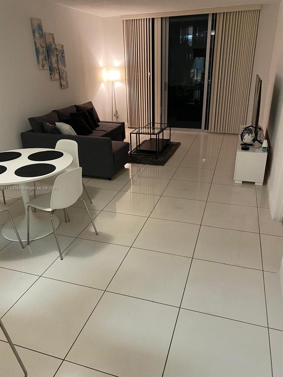 OPERA TOWER CONDO - Residential