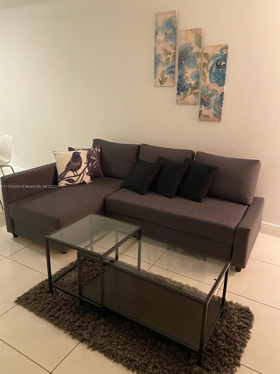 OPERA TOWER CONDO - Residential