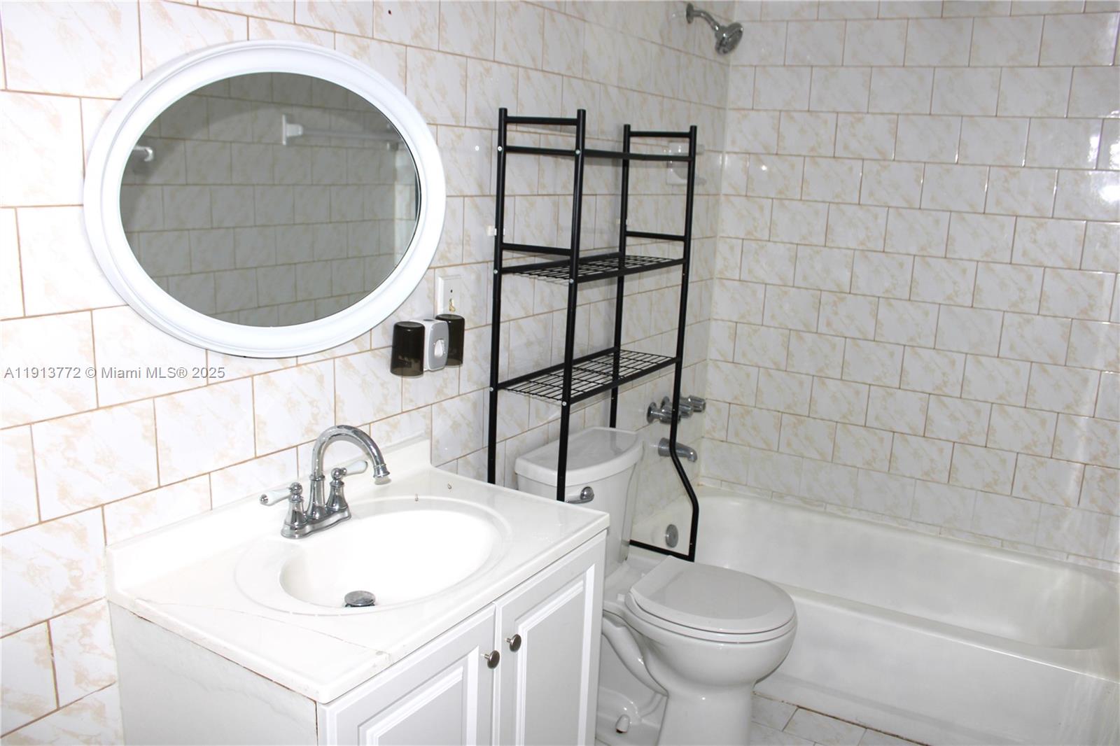 MORADA NO 2 CONDO - Residential Lease