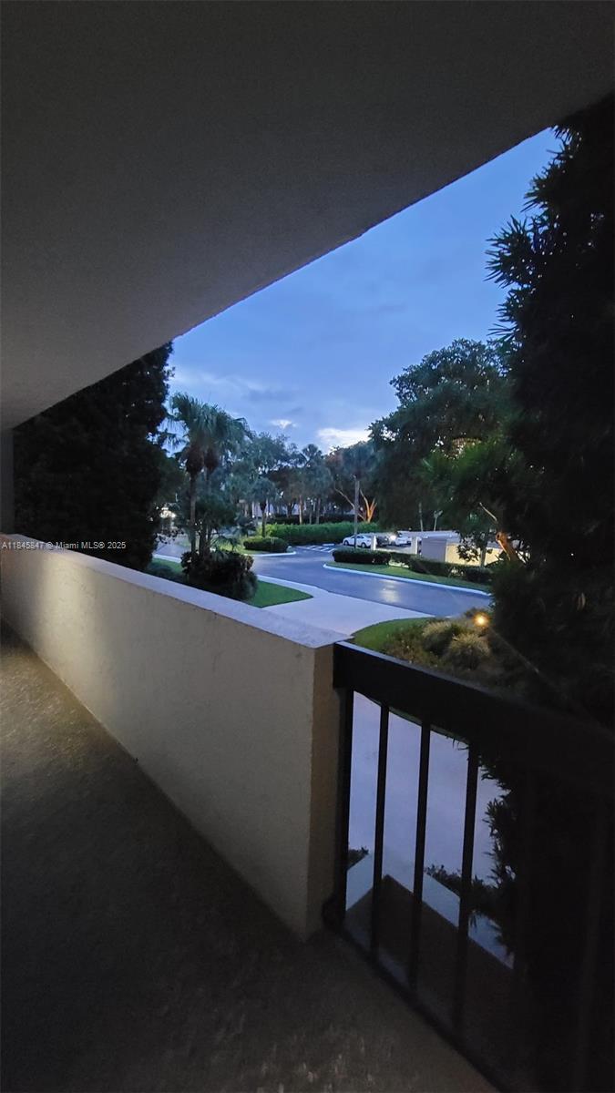 6562 Boca Del Mar Dr 225, Boca Raton, FL, 33433/$325,000 4 6562 Boca Del Mar Dr 225