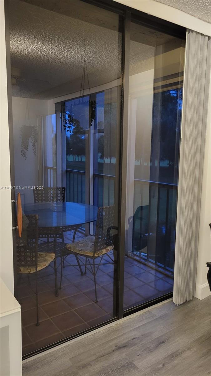 CLUB ROYALE CONDO - Residential