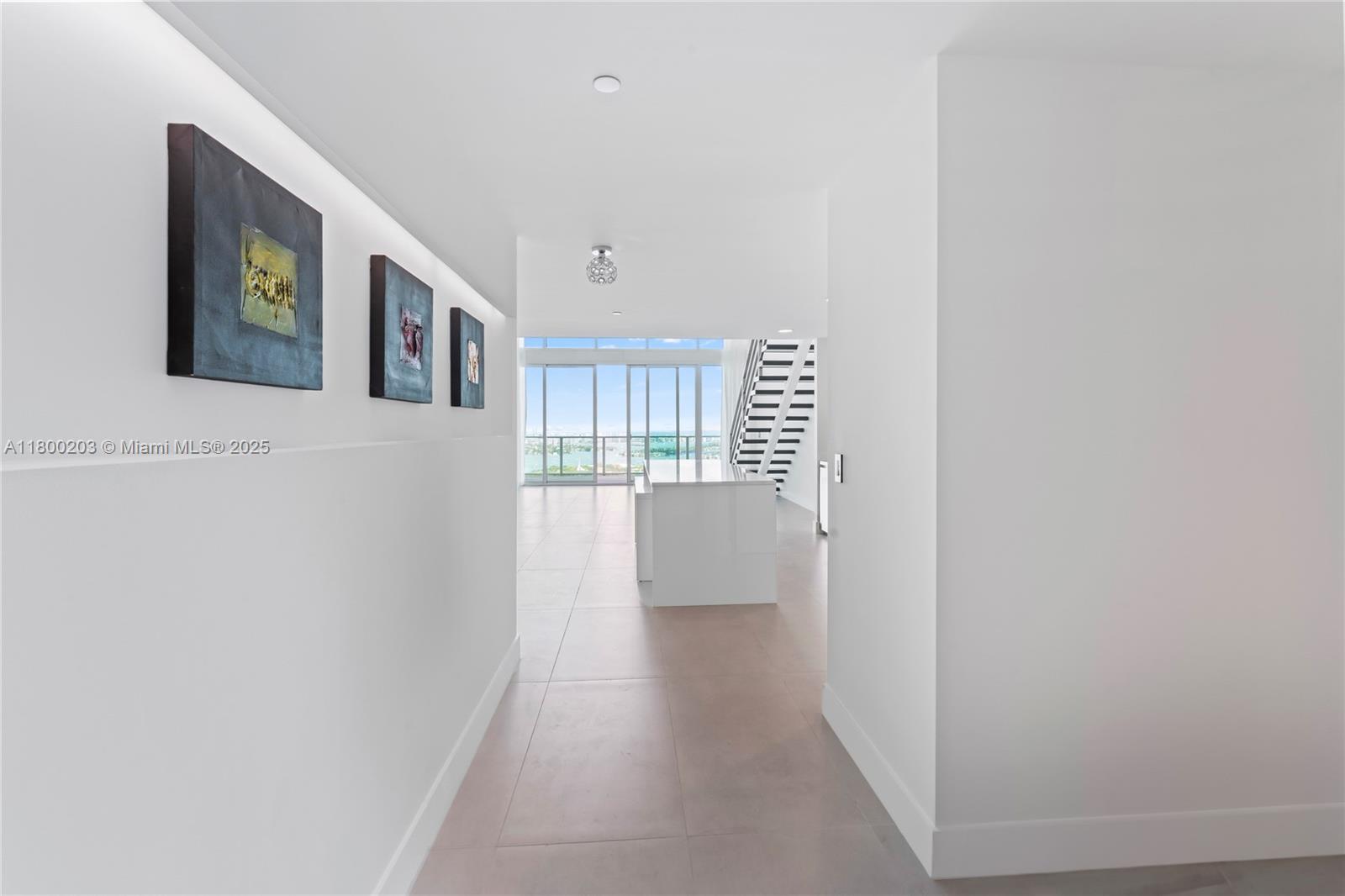 1040 Biscayne Blvd 3802