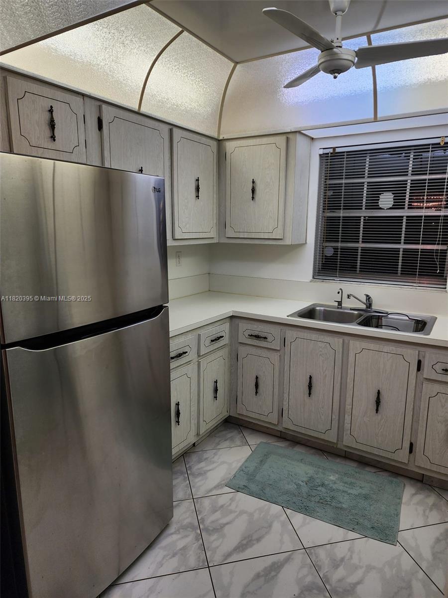 HIGH POINT OF DELRAY WEST - Residential Lease