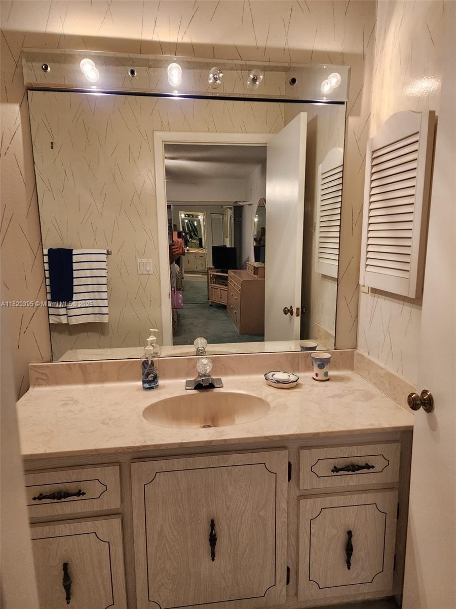 HIGH POINT OF DELRAY WEST - Residential Lease