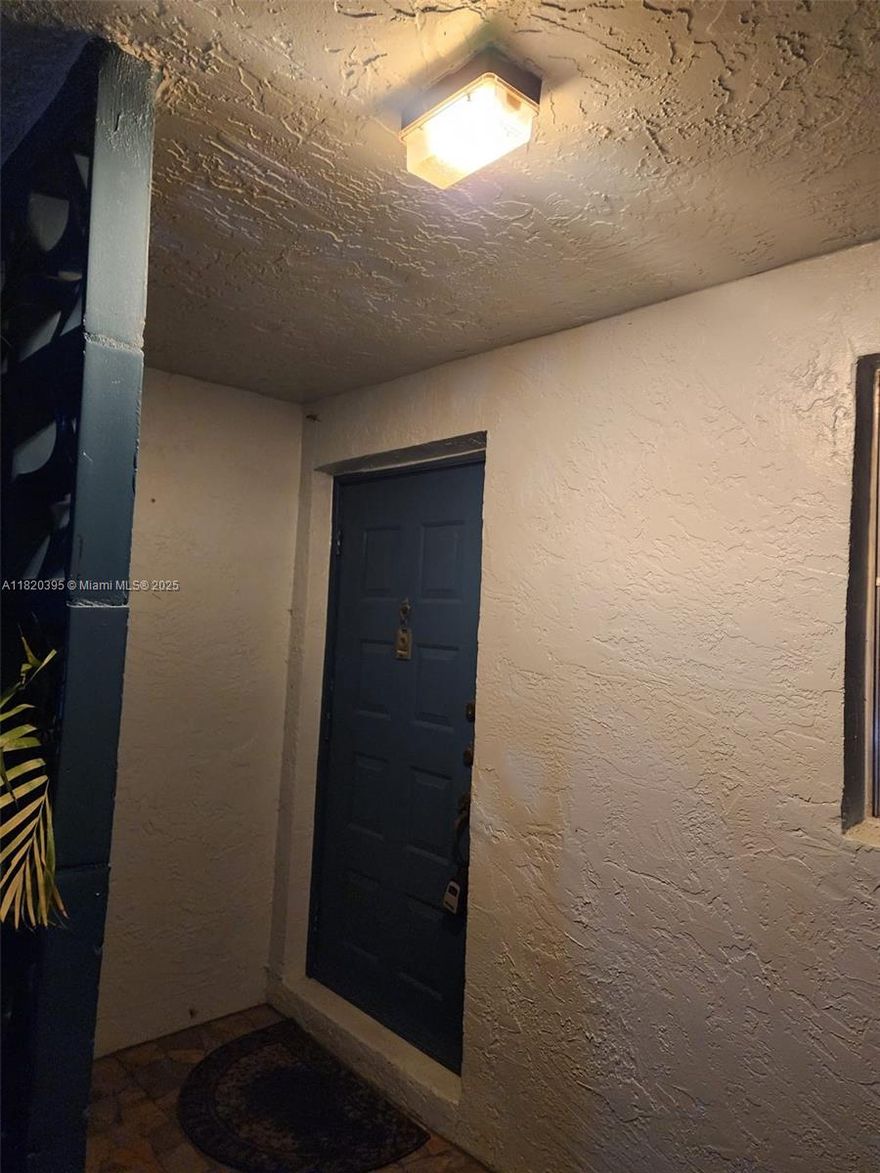 Charming 2-Bedroom, 2-Bath Condo in 55+ Community – Delray Beach
Step into this well-maintained 2-bedroom, 2-bathroom condo located in a peaceful and friendly 55+ community in Delray Beach. This corner unit offers a spacious floor plan with a bright living area, a cozy dining nook surrounded by windows, and a kitchen with ample cabinet space and vintage charm. Enjoy the Florida lifestyle with large tile flooring throughout the main areas and plush carpet in the bedroom for extra comfort. Both bathrooms are clean and functional—one with a walk-in shower and the other with a tub, ideal for guests or a relaxing soak.