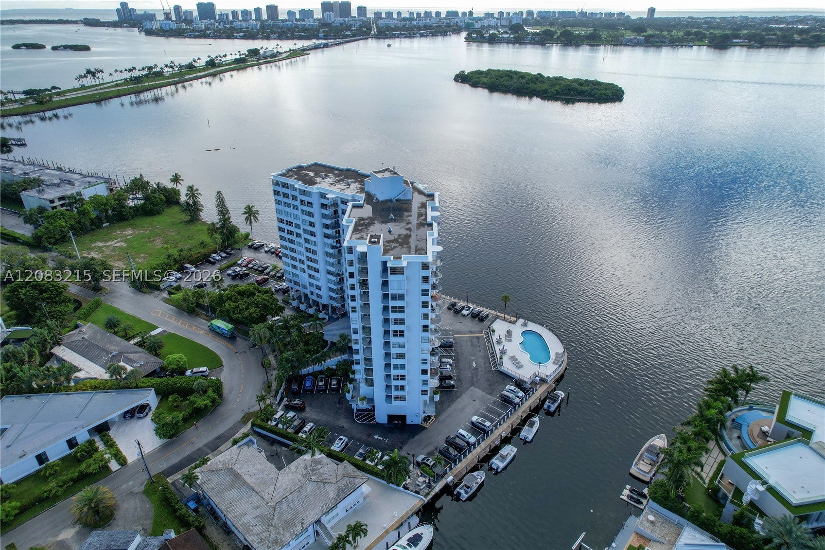 11930 N Bayshore Dr 1405