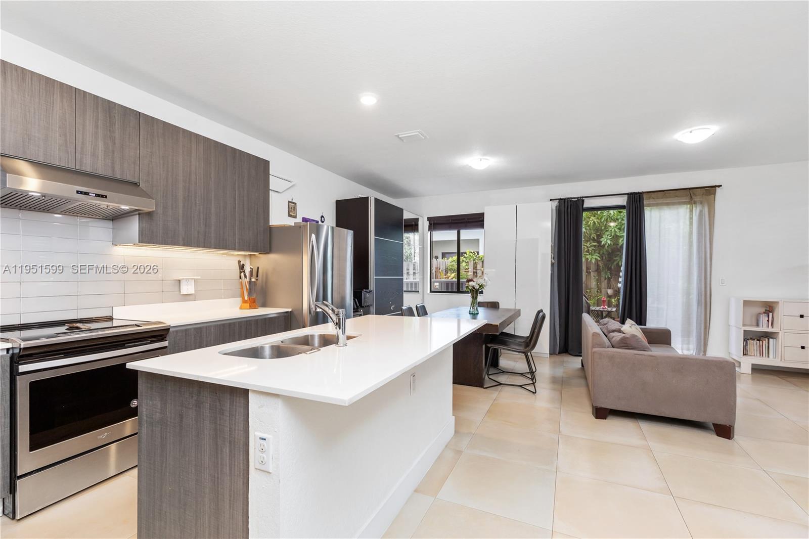 CENTURY PARK PLACE - Residential