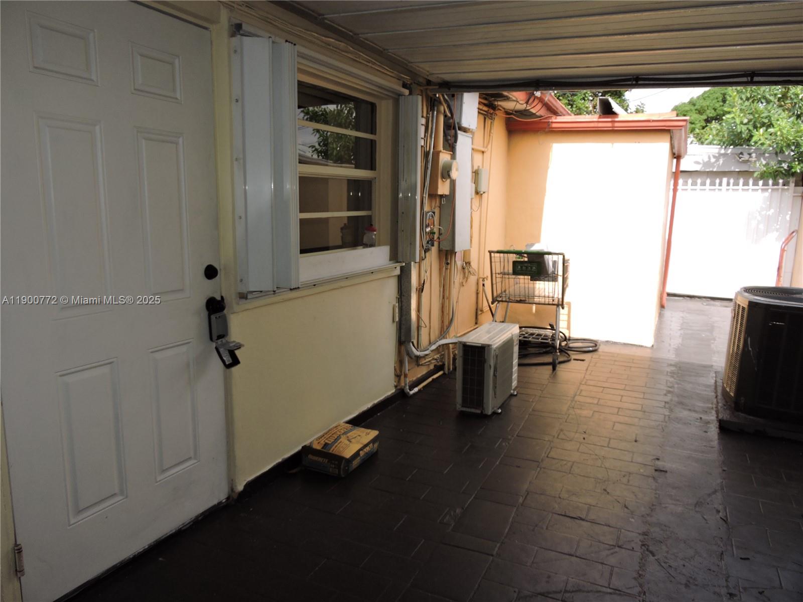 ESSEX VILLAGE 4TH ADDN - Residential Lease