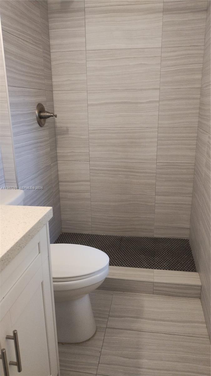 MOON TOWER CONDO - Residential