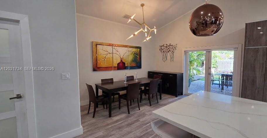HOLLYWOOD GARDENS - Residential