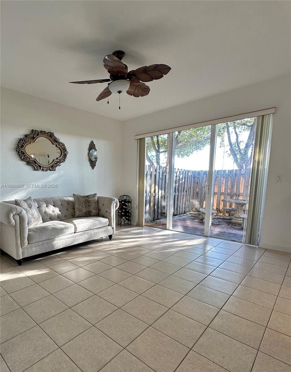 COURTS AT TUSCANY - Residential