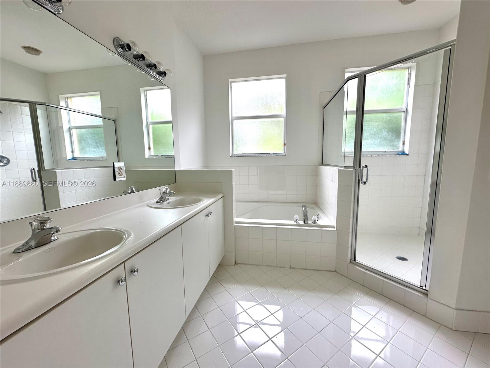 COURTS AT TUSCANY - Residential