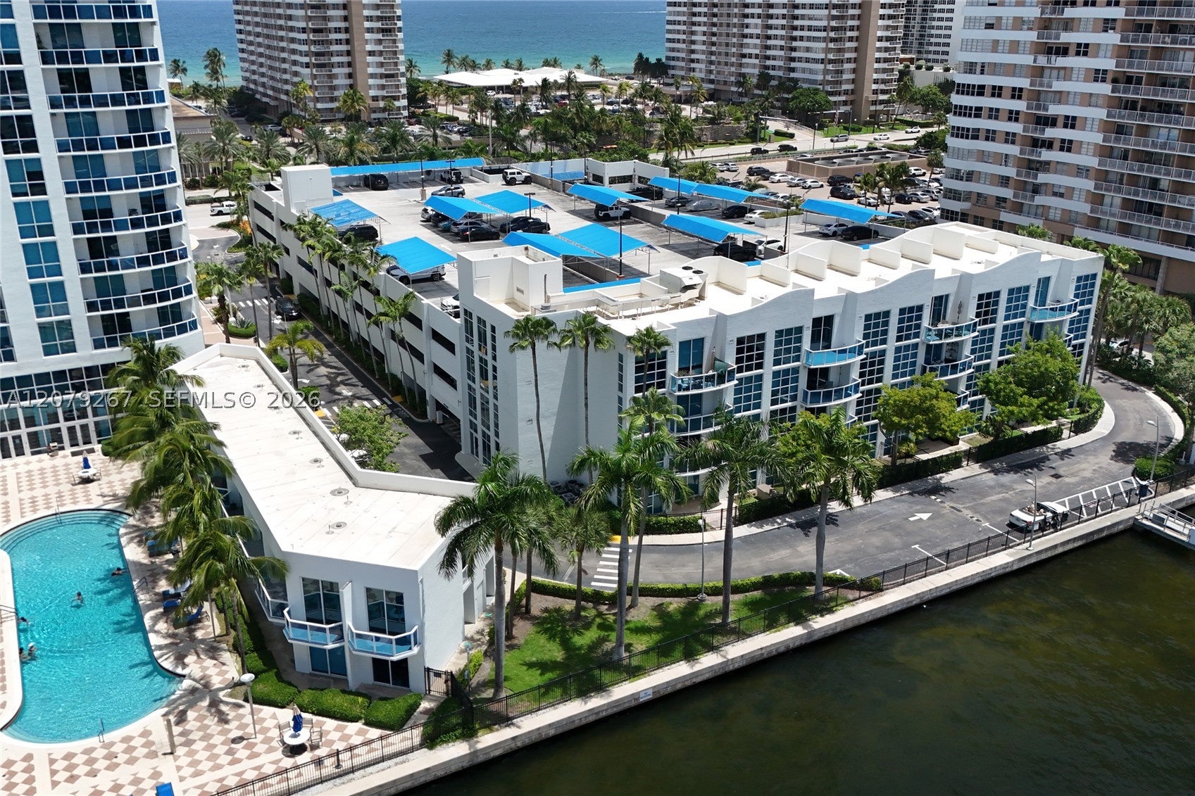 1945 S Ocean Dr M6