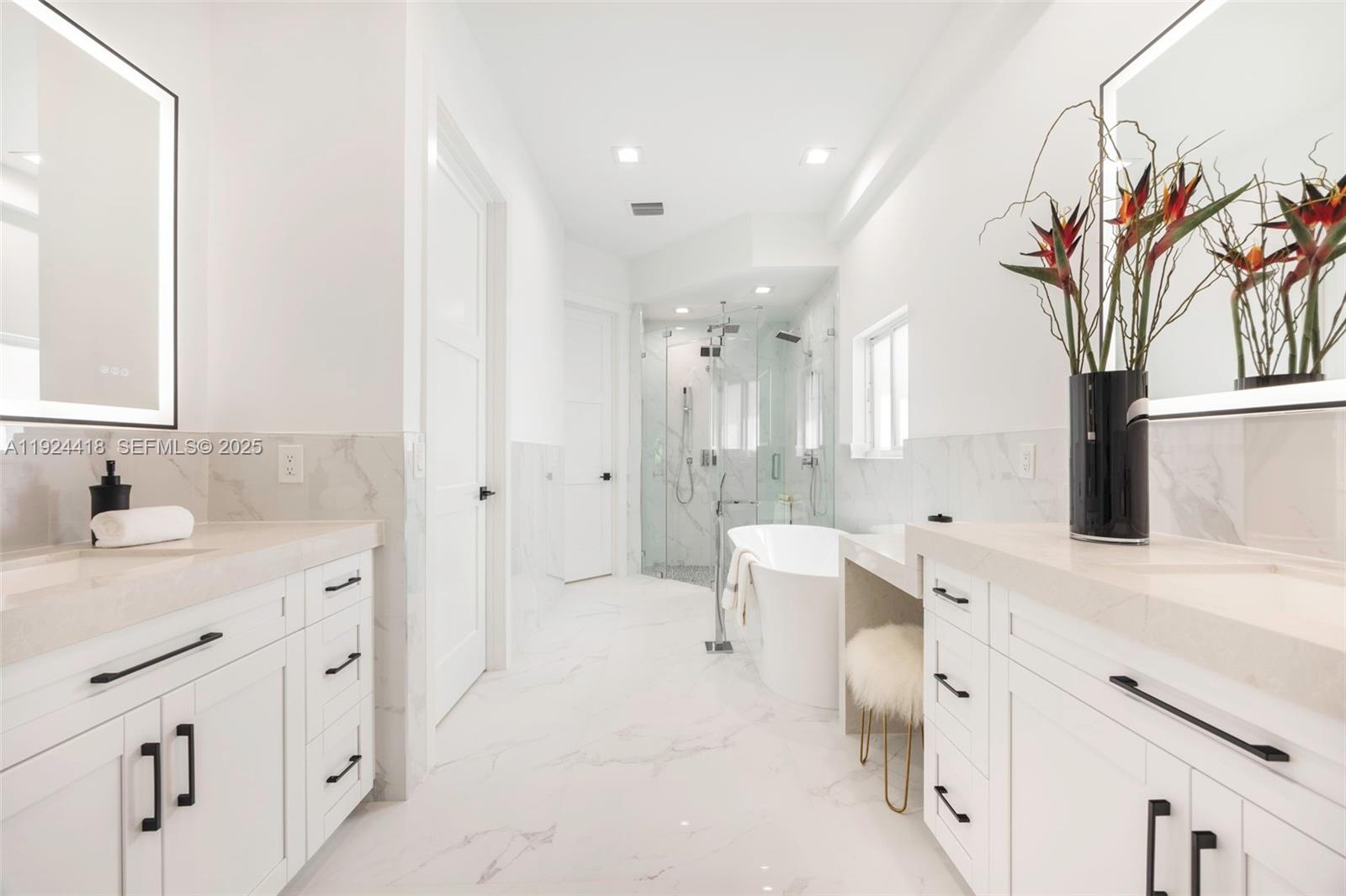 REID MANOR 1ST ADDN - Residential