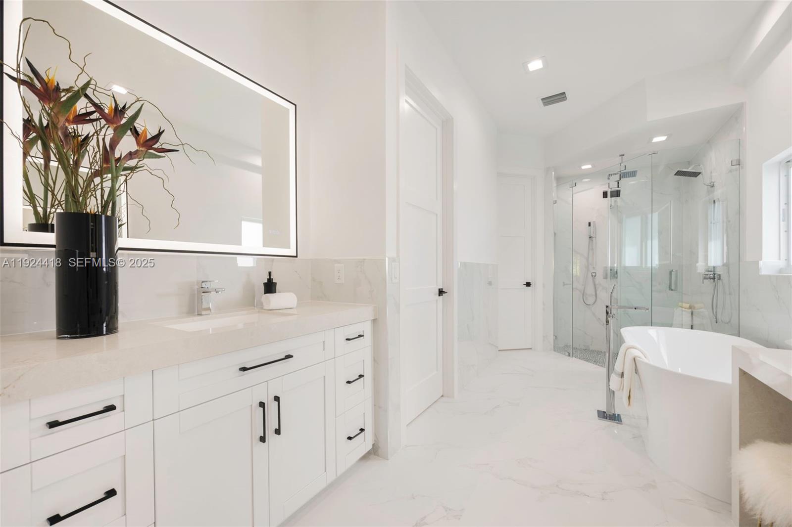 REID MANOR 1ST ADDN - Residential