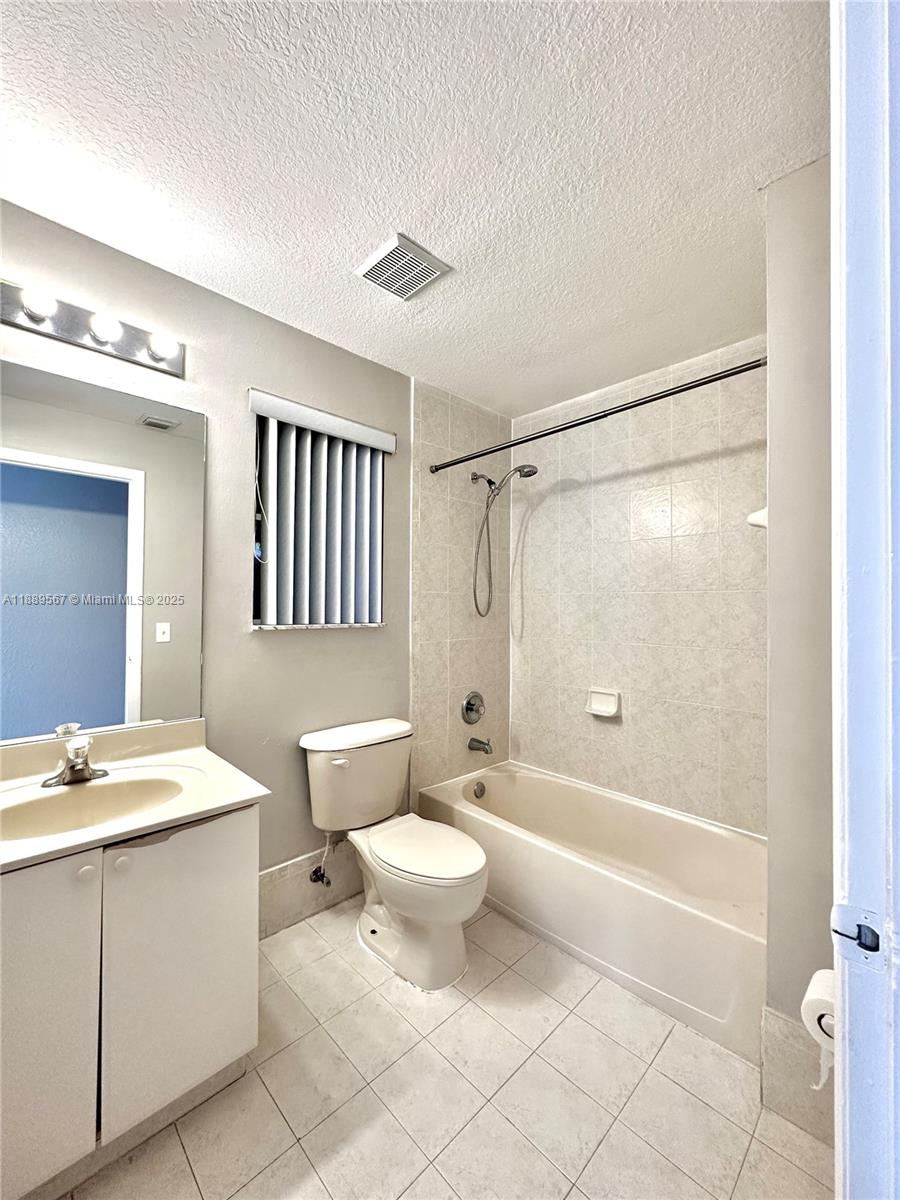 SHOMA VILLAS II AT COUNTR - Residential Lease