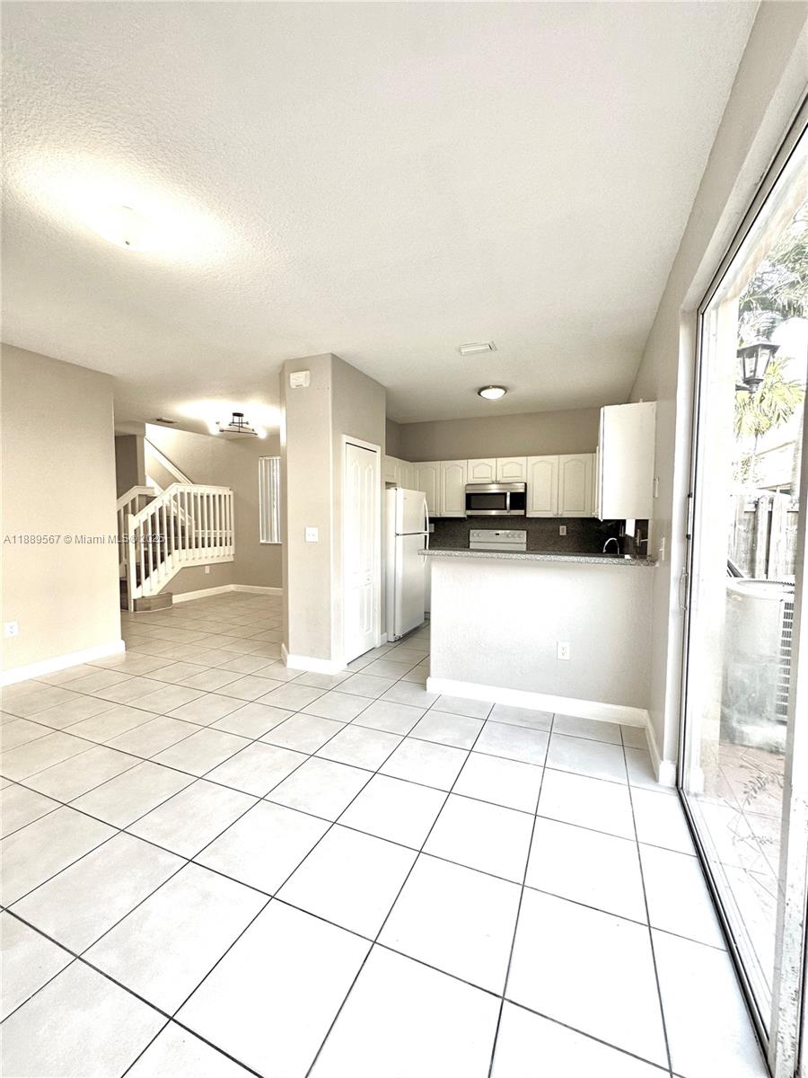 SHOMA VILLAS II AT COUNTR - Residential Lease