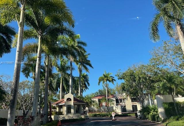 20220 Ne 3rd Ct 4, Miami, Broward County, Florida - 2 Bedrooms  
2 Bathrooms - 