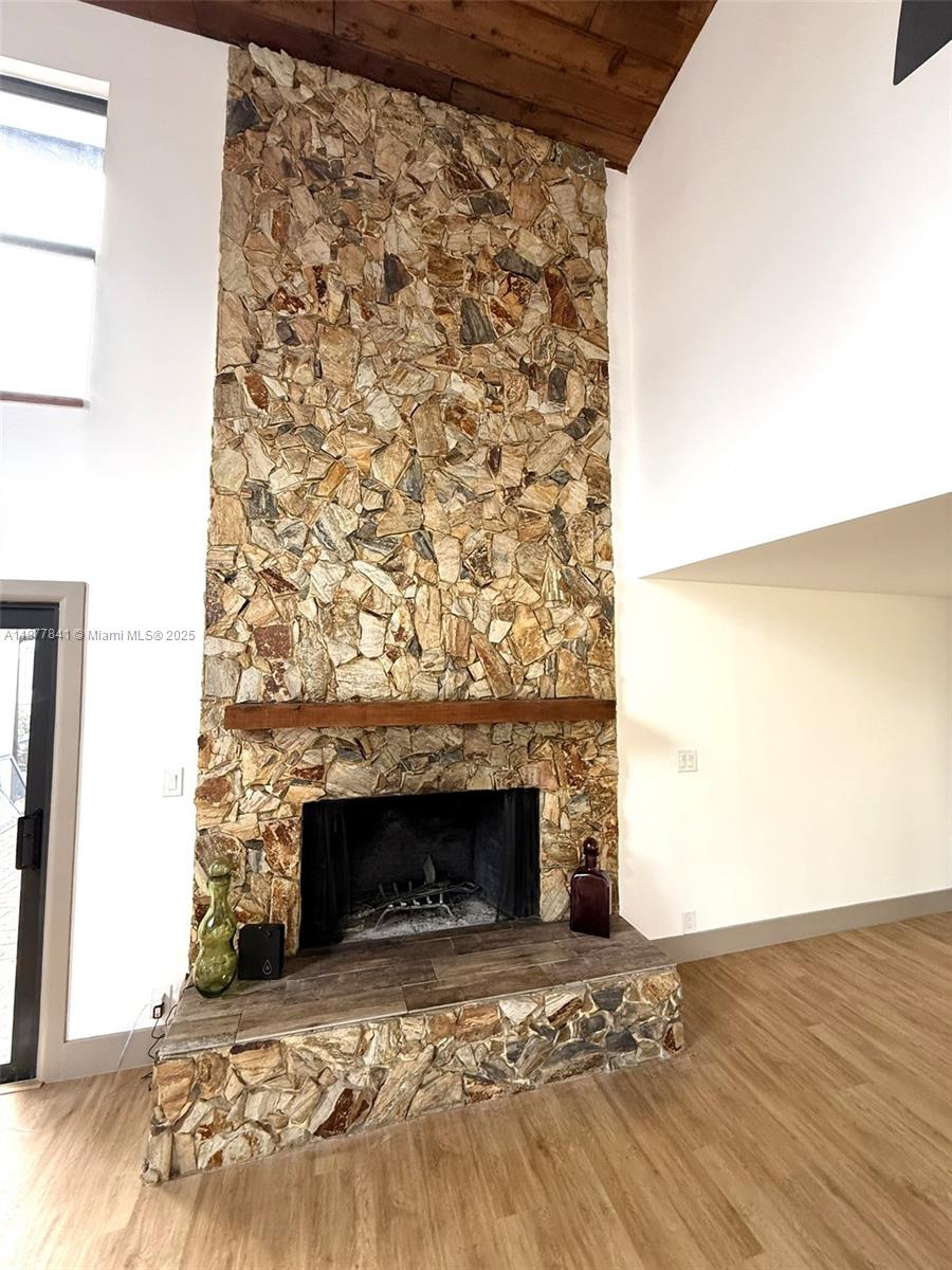 ATLANTA LAKE - Residential