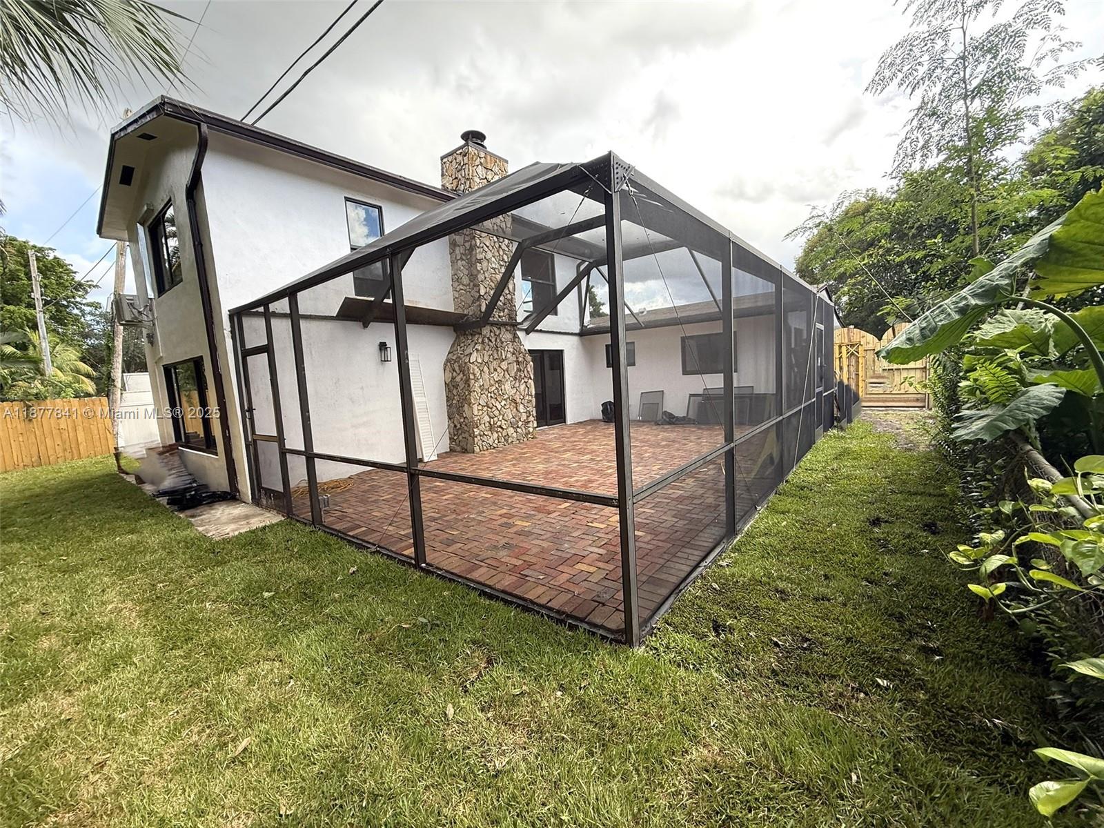 ATLANTA LAKE - Residential