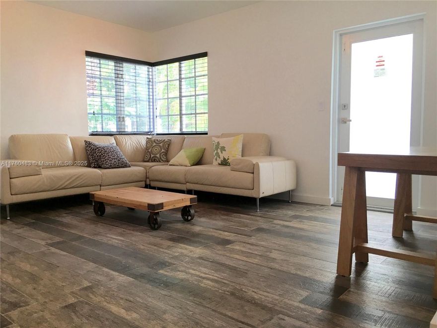 Large 1 bedroom unit in the heart of South Beach. Completely remodeled unit with impact windows, new kitchen with Gas Stove, new bathroom, large washer and dryer in the unit, New central AC unit, corner unit with plenty of light. Small and secure charming Art Deco building.