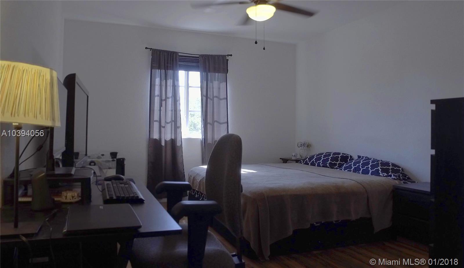 MANDARIN LAKES - Residential