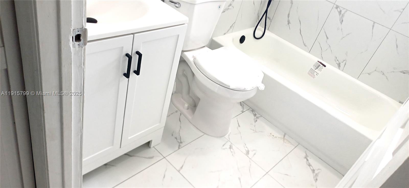 ROCK HILL SEC - Residential Lease