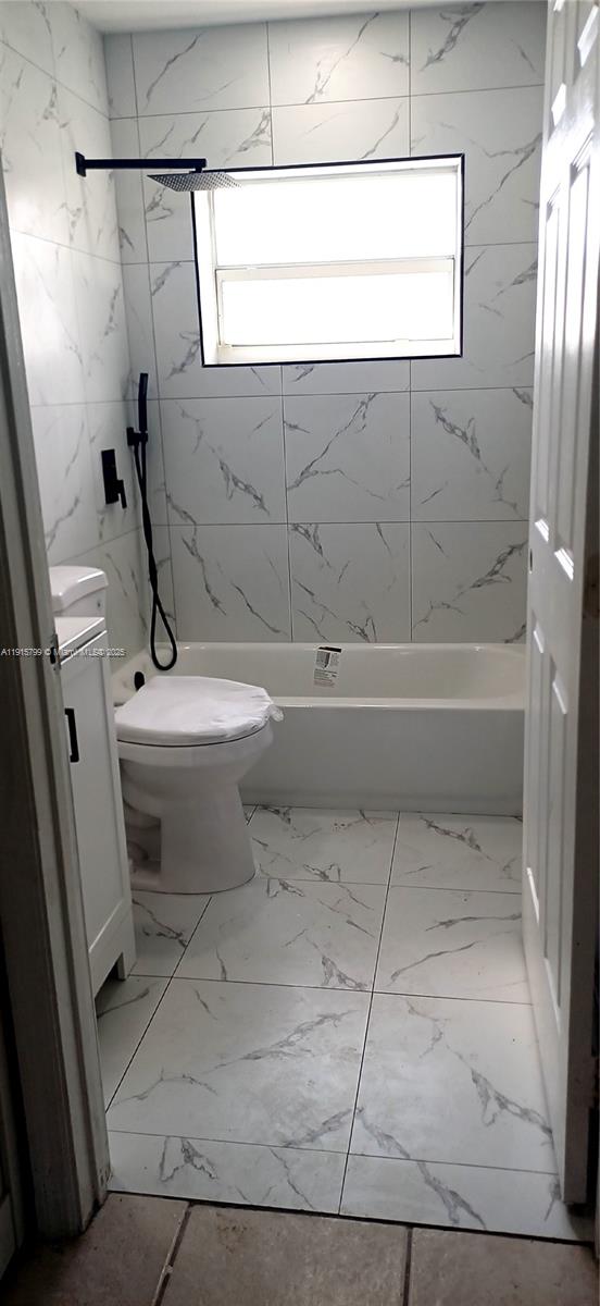 ROCK HILL SEC - Residential Lease