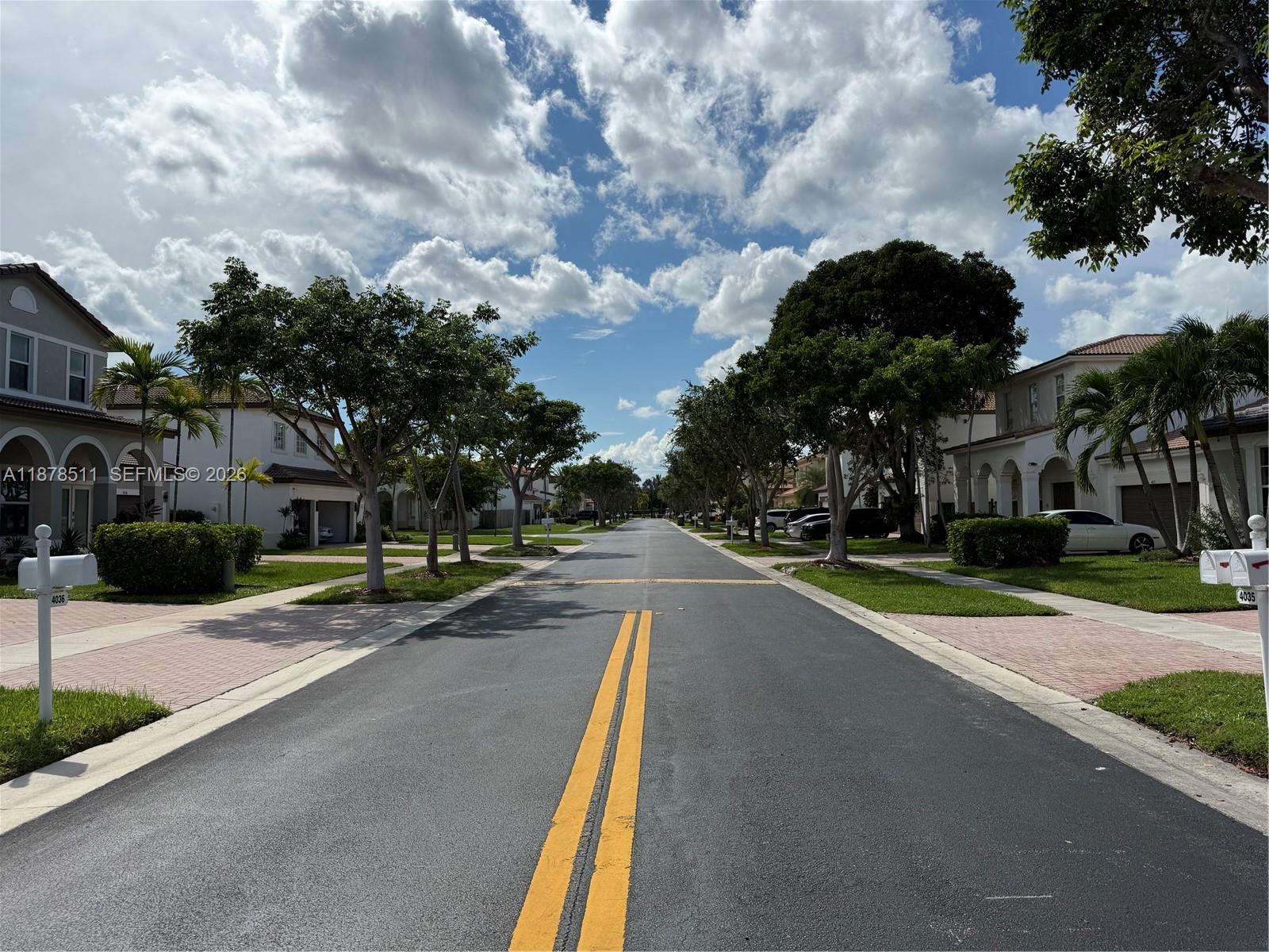 FLORIDIAN BAY ESTATES SOU - Residential