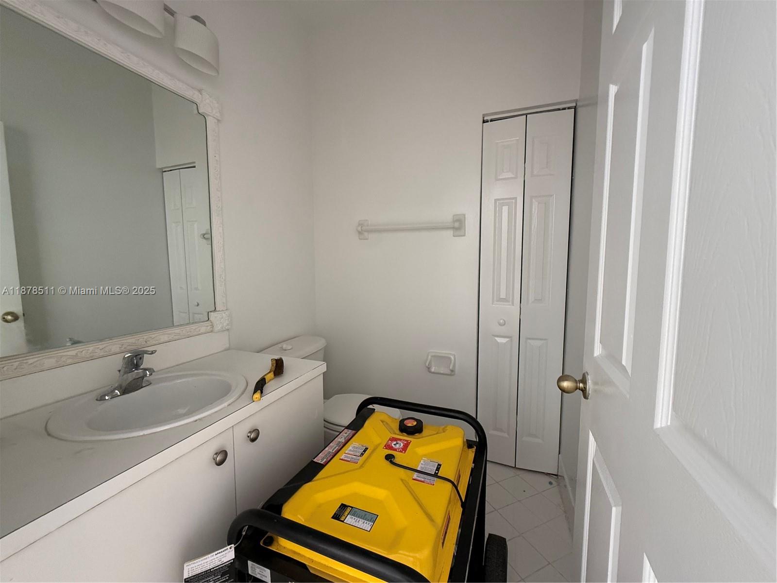 FLORIDIAN BAY ESTATES SOU - Residential