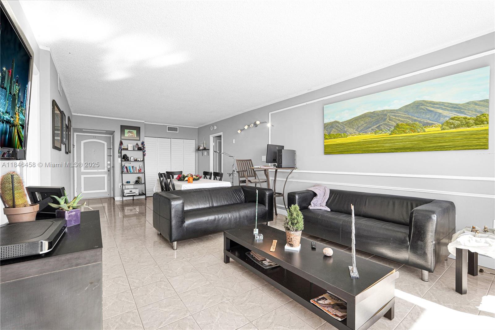 AVENTURA ELDORADO CONDO - Residential