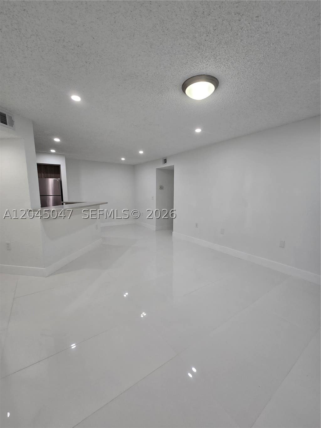 Photo of 595 Vista Isles Dr #1913, Sunrise, FL 33325 (MLS # A12045047)