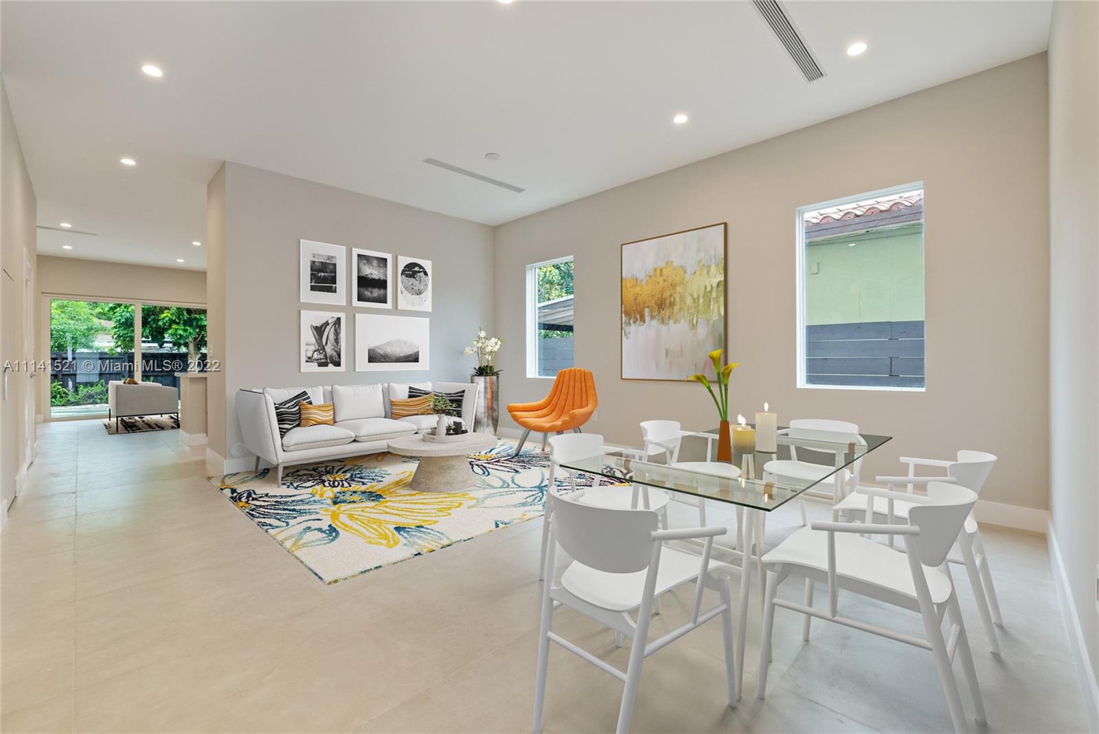 Douglas Manor - Residential